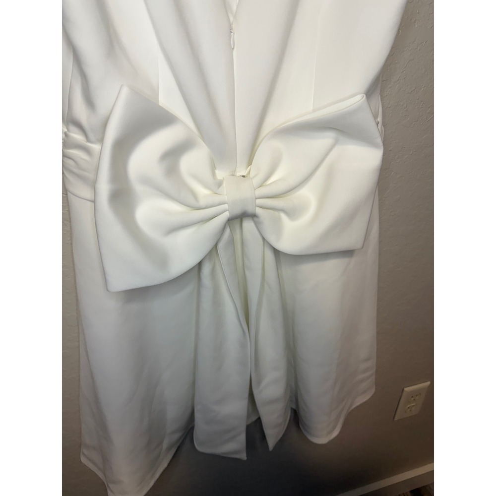 Ivy + Blu White Cocktail Party Dress Sleeveless V Neck Fit & Flare Bow Back - Picture 5 of 6